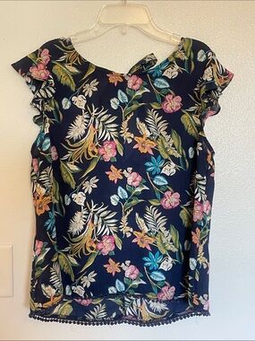 Twine and String Navy Floral Flutter Sleeve Blouse
